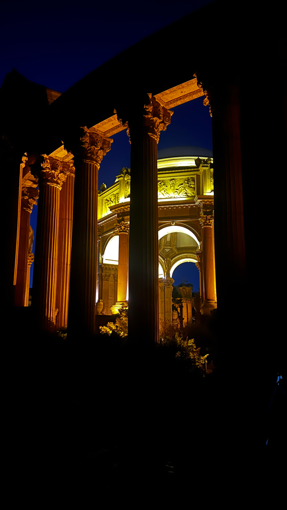 The Palace of Fine Arts at night.